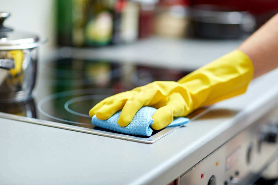 Superficies limpias y brillantes con productos ecológicos Brezo